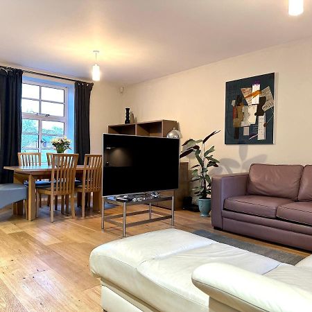 Desirable 2 Bedroom Apartment In Bicester That Sleeps 5 Dış mekan fotoğraf