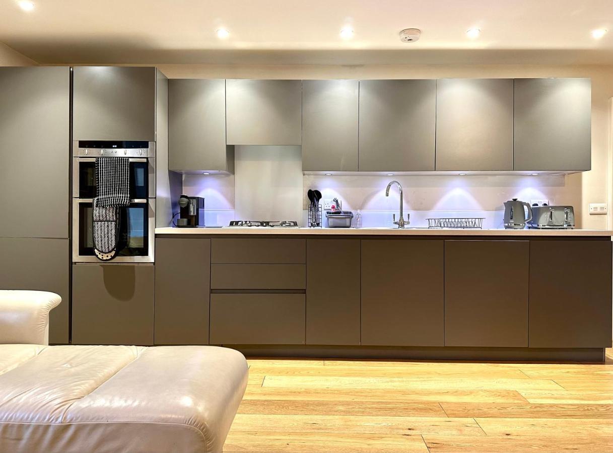 Desirable 2 Bedroom Apartment In Bicester That Sleeps 5 Dış mekan fotoğraf