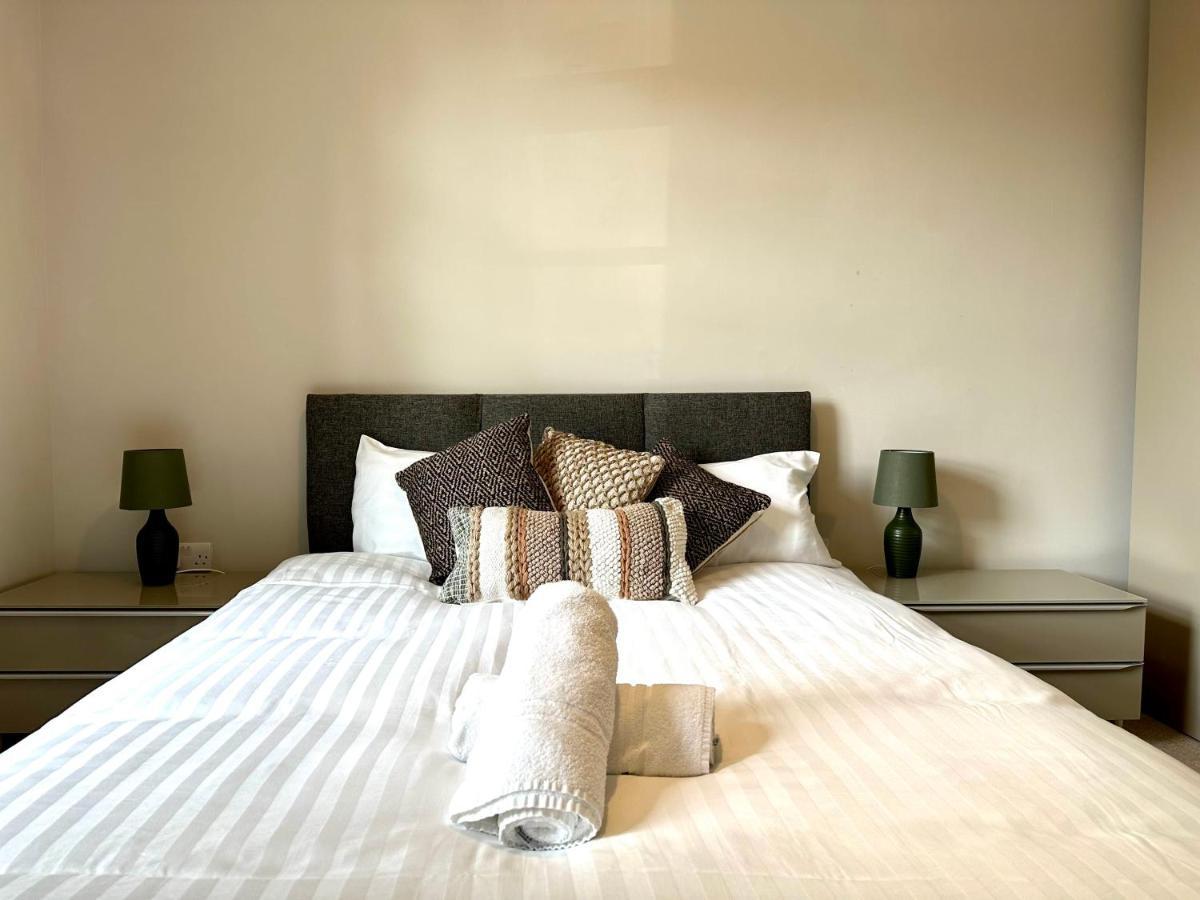 Desirable 2 Bedroom Apartment In Bicester That Sleeps 5 Dış mekan fotoğraf